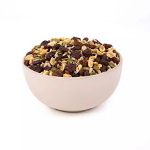 WellsleyFarmsOrganicTrailMix_20oz.3 - Brands For Less USA