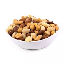 Wellsley Farms Wholesome Nut Mix with Sea Salt, 20 oz. - Brands For Less USA