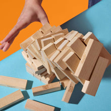 Official Hasbro Games Jenga Game with Digital Die, Wood Block Party Game, Family Games, Holiday Gifts for Kids, 6 and Up