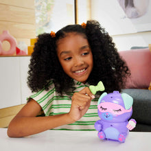 Polly Pocket Sleepover Puppy Compact Playset with 1 Micro Doll, Pet Dogs, Food & Styling Accessories