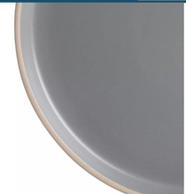 Gibson Home 18-Piece Everyday Essential Coupe Dinnerware Set