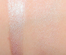 REVOLUTION Liquid Highlighter