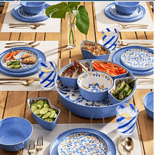 Member's Mark Bamboo Melamine 6-Section Serving Platter with Lazy Susan Base and Storage Lid